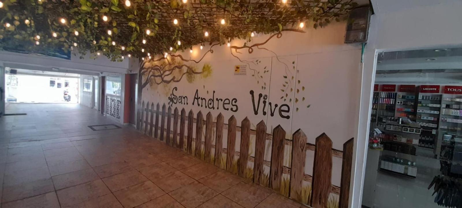 San Andres Vive Paradise Habitaciones Con Bano Privado A 80Mts De La Playa Principal ภายนอก รูปภาพ