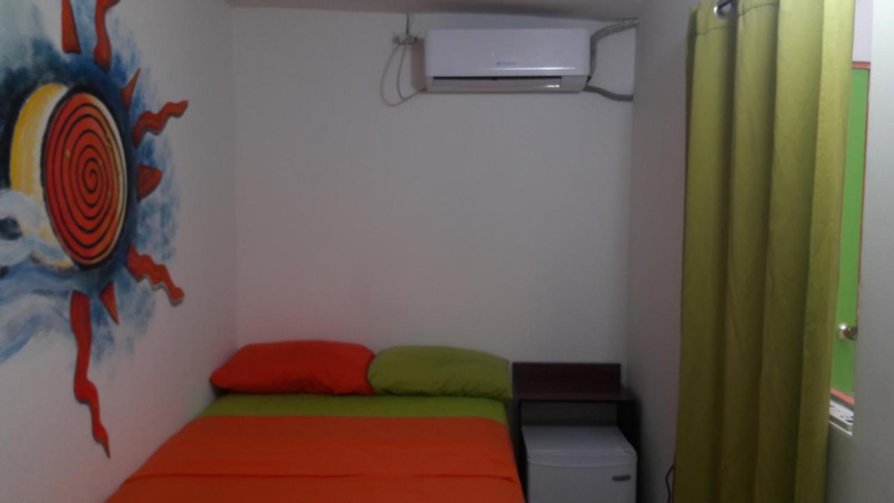 San Andres Vive Paradise Habitaciones Con Bano Privado A 80Mts De La Playa Principal ภายนอก รูปภาพ